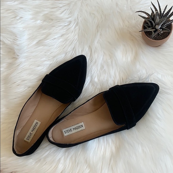 Steve Madden Shoes - Suede pointy toe flats